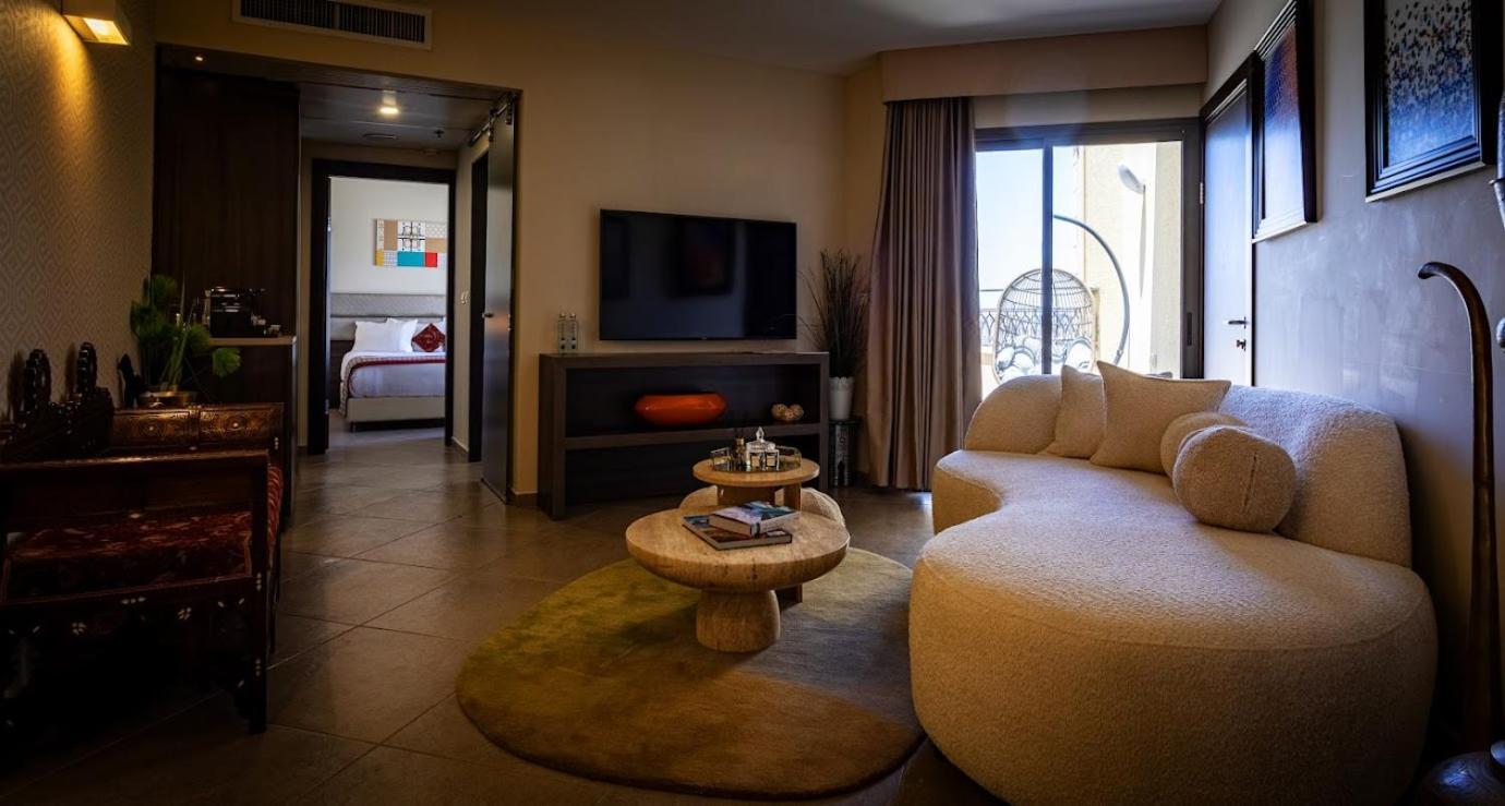 Ramada Olivie Nazareth Hotell Exteriör bild